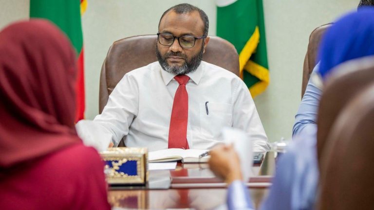 ކުރިއަށް އޮތް ދެއަހަރު ތެރޭގައި ވިލިމާލޭގައި ޤުރުއާން ކްލާހާކާއެކު މިސްކިތެއް އަޅަން ނިންމައިފި