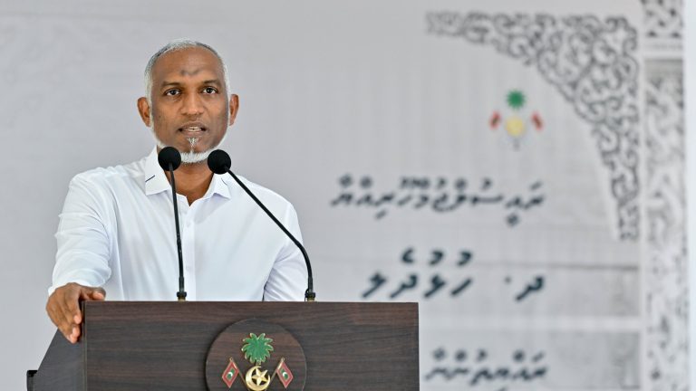 ޤާނޫނު ތަންފީޒުކުރުމުގައި ވަކި މީހަކު ތަފާތެއް ނުކުރަން، ނުވެސް ކުރާނަން: ރައީސް