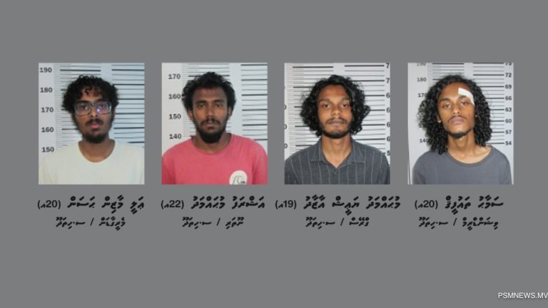 އައްޑޫގައި މީހަކަށް އަނިޔާކުރި މައްސަލަ: 4 މީހަކާއި ކުޑަކުއްޖަކު ހައްޔަރުކޮށްފި