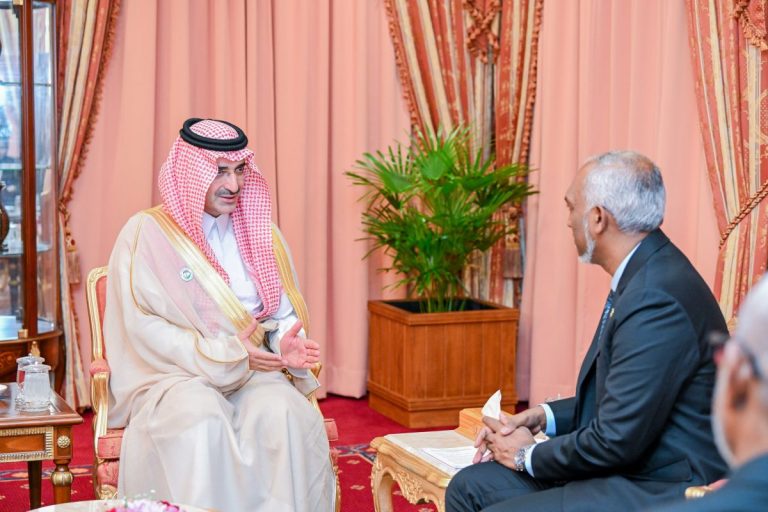 ސަޢޫދީ ފަންޑުގެ ސީއީއޯ ރަސްމީ ދަތުރުފުޅެއްގައި ރާއްޖެ ވަޑައިގެންފި