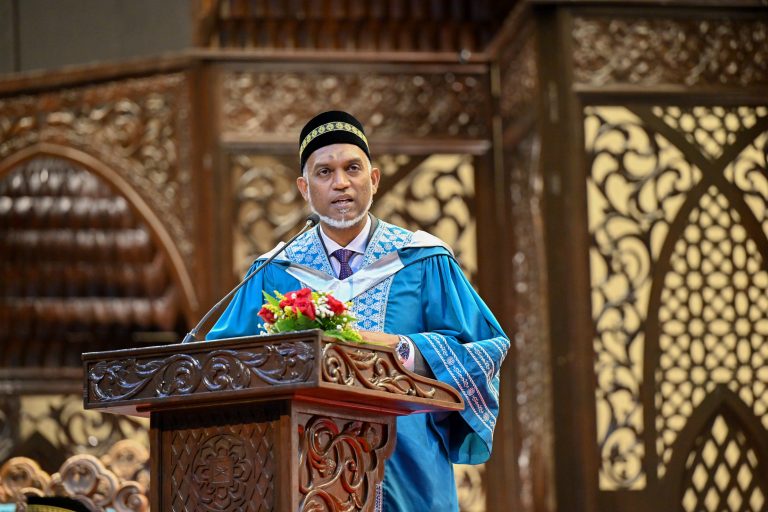 ޒަމާނީ، ފިކުރީ ނަހަޟާއެއްގެ ހުޅުކޮޅު ރޯކުރެވޭނީ ޒުވާނުންގެ ބައިވެރިވުމާއެކު: ރައީސް