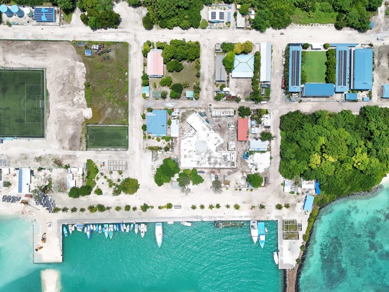 ނ. ކެނދިކުޅުދޫ ބަނދަރު އަޕްގްރޭޑްކުރުމުގެ މަޝްރޫޢުގެ %20 ނިމިއްޖެ