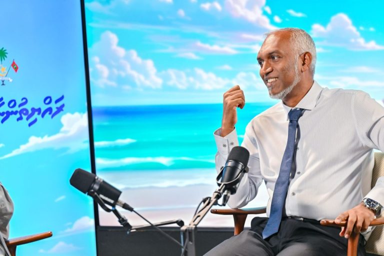 އަމާޒަކީ މިއަހަރުގެ އޮގަސްޓު މަސް ނިމުމުގެ ކުރިން ރާއްޖޭގެ ހުރިހާ ރަށަކަށް ޒިޔާރަތްކުރުން: ރައީސް