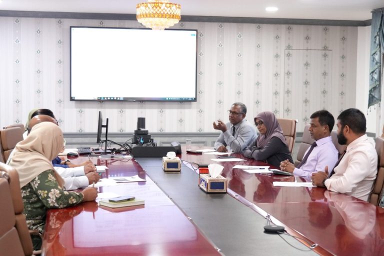ޖެނެރޭޝަނަލް ބޭން ތަޢާރަފު ކުރުމާގުޅޭ މަޝްވަރާތައް ފަށައިފި