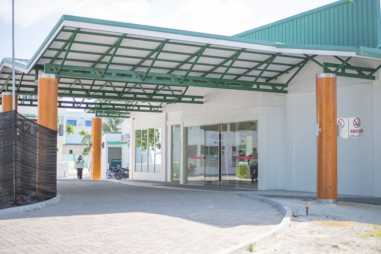 ތިނަދޫގައި ފުރަތަމަ ފަހަރަށް ލެޕްރޮސްކޯޕިކް ސަރޖަރީ ހަދައިފި