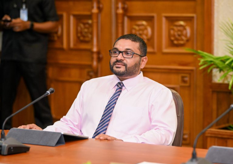 ތުރުކީން ހަދިޔާކުރި މިސައިލް މަނަވަރު އޮޕަރޭޓްކުރުމަށް ސިފައިން ދަނީ ތައްޔާރުވަމުން: ދިފާޢީ ވުޒާރާ