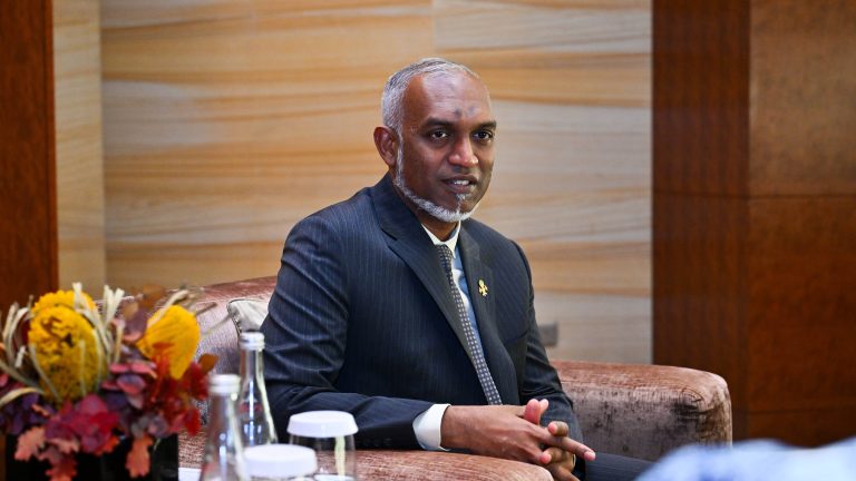 ދުނިޔޭގެ ކަނޑުމަހުގެ ދުވަހުގެ ތަހުނިޔާ ރައީސް ފޮނުއްވައިފި