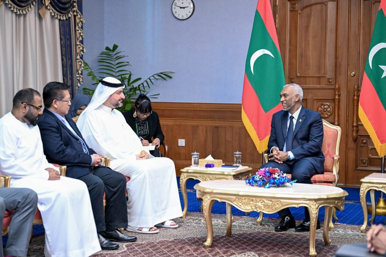 އެމް.ބީ.އެސް. އިންވެސްޓްމަންޓްސް ގެ ޗެއަރމަން، ރައީސުލްޖުމްހޫރިއްޔާގެ އަރިހަށް އިޙުތިރާމުގެ ޒިޔާރަތެއް ކުރައްވައިފި