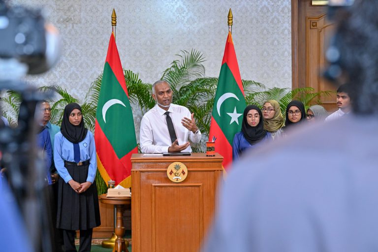 ދުންފަތާ ދެކޮޅަށް އަޅުއްވާފައިވާ ފިޔަވަޅުތަކަކީ ފިއްތުންތަކެއް ކަމުގައި ނުދެކުމަށް ރައީސް އެދިވަޑައިގެންފި