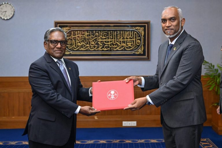 ސްޕެޝަލް އެންވޯއި އޮފް ދަ ޕްރެޒިޑެންޓް ގެ މަޤާމަށް ކުރީގެ ރައީސް ޑރ. ވަޙީދު ޢައްޔަނުކުރައްވައިފި