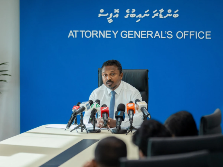 ޞައްޙަ ނޫން ލިޔެކިޔުންތަކެއް ހުށަހެޅިކަމަށް ތުހުމަތުކުރެވޭީ، އެ މައްސަލަ ތަޙްޤީޤުކޮށް ދިނުމަށް އެދި އޭޖީ އޮފީހުން ފުލުހުންނަށް ފޮނުވައިފި