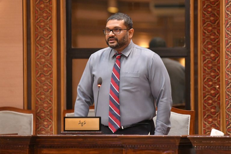 އެއްވެސް ބޭރު ފަރާތަކަށް ދިވެހިރާއްޖެއަށް ޖާސޫސްކުރުމުގެ ފުރުސަތެއް ނުދޭނަން: ވަޒީރު