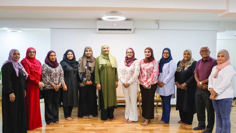 ނުކުޅެދުންތެރިކަން ހުންނަ ކުދިންގެ ބެލެނިވެރިންނަށް އެހީވުމަށް 6 ހަފްތާގެ ޕްރޮގްރާމެއް ކުރިއަށްގެންދަނީ
