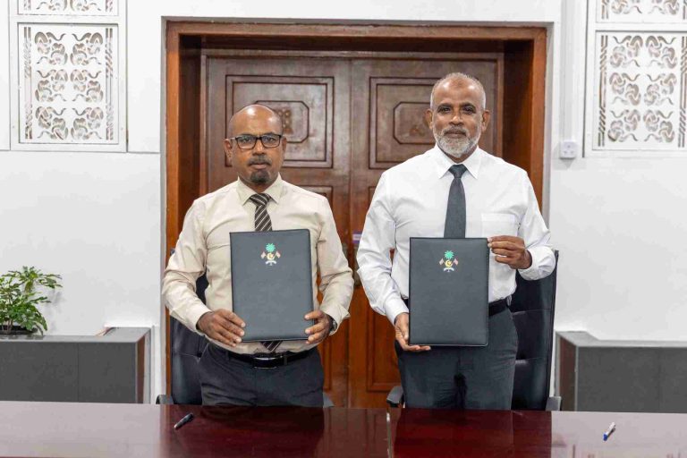 އޭދަފުށީގެ މަގުތައް ތަރައްގީކުރުމުގެ ދެވަނަ ފިޔަވަހީގެ މަސައްކަތްތައް ކުރުމަށް އާރްޑީސީއާ ހަވާލުކޮށްފި