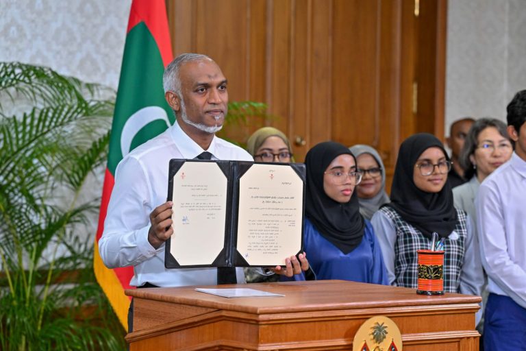 ބަޔަކު ހިތްހަމަނުޖެހުނަސް މި ޤައުމު ދުންފަތާ ދުރުކުރެވޭނީ ޤައުމު އިސްކޮށްގެން، ސިޔާސީ މަންފާ ހޯދަން އުޅެގެން އެކަމެއް ނުވާނެ: ރައީސް