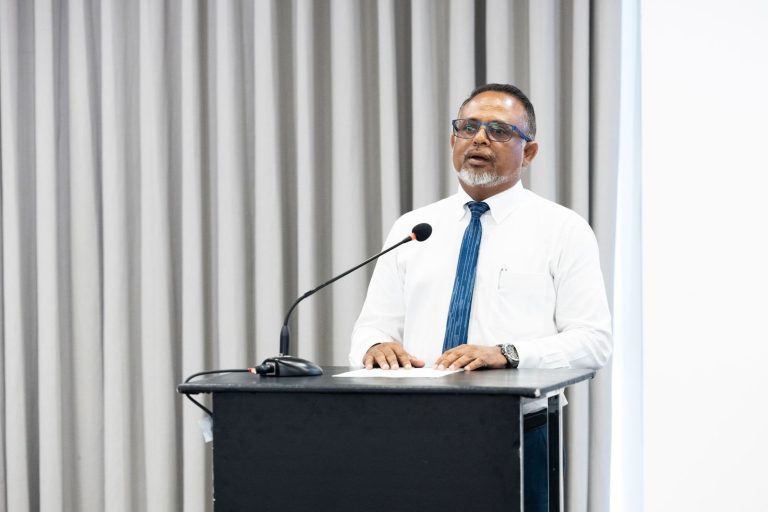 ދިވެހިރާއްޖޭގައި ދެމެހެއްޓެނިވި އަދި ދަށް އެމިޝަން ދަތުރުފަތުރުގެ ނިޒާމެއް ޤާއިމުކުރުމަށް މަޝްވަރާކޮށްފި