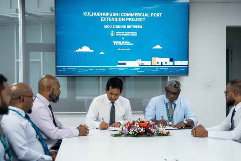ކުޅުދުއްފުށީގެ ވިޔަފާރި ބަނދަރު ބޮޑުކުރުމުގެ މަސައްކަތްތައް އެމްޕީއެލް އާއި ހަވާލުކޮށްފި