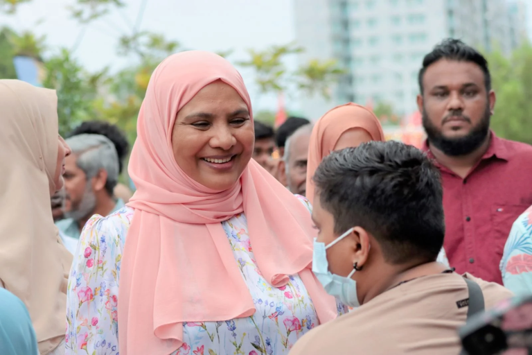 ކުދިންގެ ޝަޚުސިއްޔަތު ބިނާކުރުމަށް އެންމެ ރަނގަޅީ ޢާއިލާގެ ލޯތްބާއި ރައްކާތެރިކަން ކަށަވަރުކުރެވޭ ޢާއިލީ ވެއްޓެއް: ވަޒީރު
