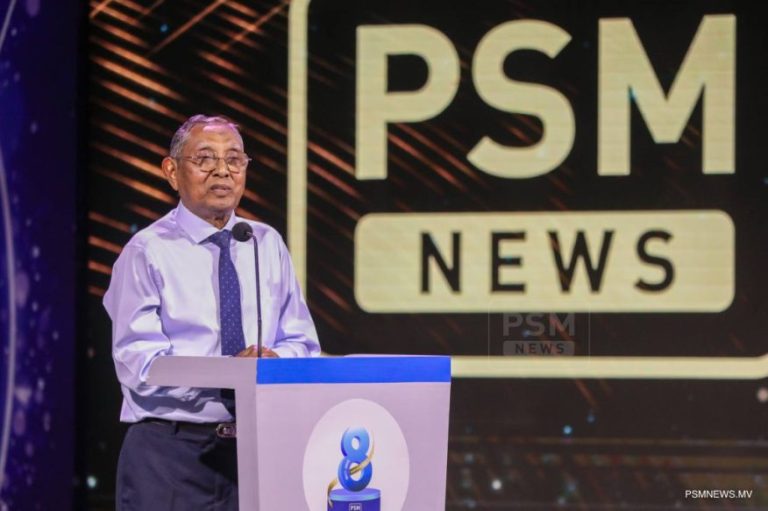 ރައީސްގެ ފަރާތުން ފެނިގެންދިޔައީ މަސްއޫލުވެރިއެއްގެ ކިބައިގައި ހުންނަންޖެހޭ މަތިވެރި ސިފައެއް: އައްބާސް