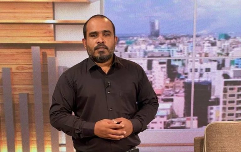ބްރޯޑްކޮމްގެ މެންބަރު ކަމަށް ޓީވީ ޕްރެޒެންޓަރު މޫސާ ރިލްވާން އައްޔަނުކުރަން ފާސްކޮށްފި