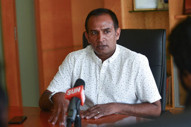 އެޗްޑީސީ ގެ ޗެއާމަންގެ މަގާމަށް ޝަހީރު ހަމަޖައްސައިފި