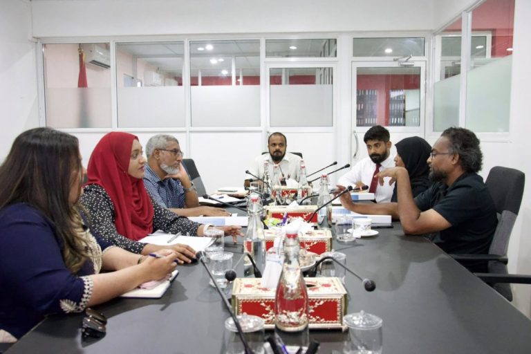 މީޑިއާ ކައުންސިލްގެ މެންބަރު ކަމަށް ކުރިމަތިލުމުގެ ފުރުސަތު އަލުން ހުޅުވާލައިފި