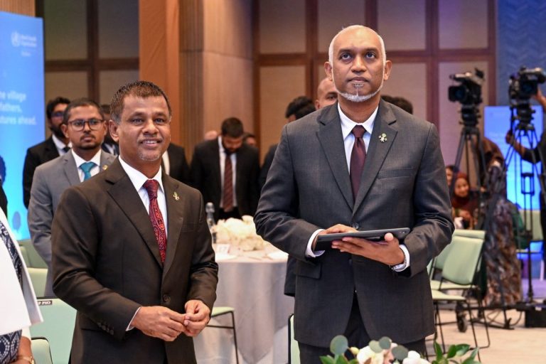 4 ރަށެއްގައި ޑަޔަލިސިސްގެ ޚިދުމަތް ރައީސް ފައްޓަވައިދެއްވައިފި