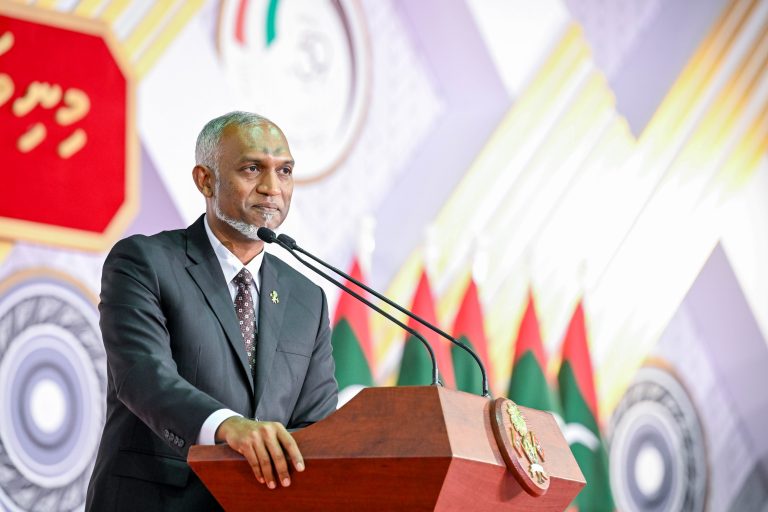 މިނިވަން ދުވަހާ ގުޅިގެން، ޖުލައި 28 އަކީ ސަރުކާރު ބަންދު ދުވަހެއްގެ ގޮތުގައި ހަމަޖައްސަވައިފި