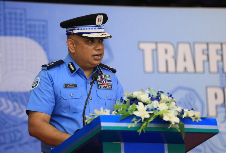 ޓްރެފިކް މޮނިޓަރުން މަގުމަތީގައި ނަމޫނާ ދައްކާނެ: ސީޕީ ނަވީން
