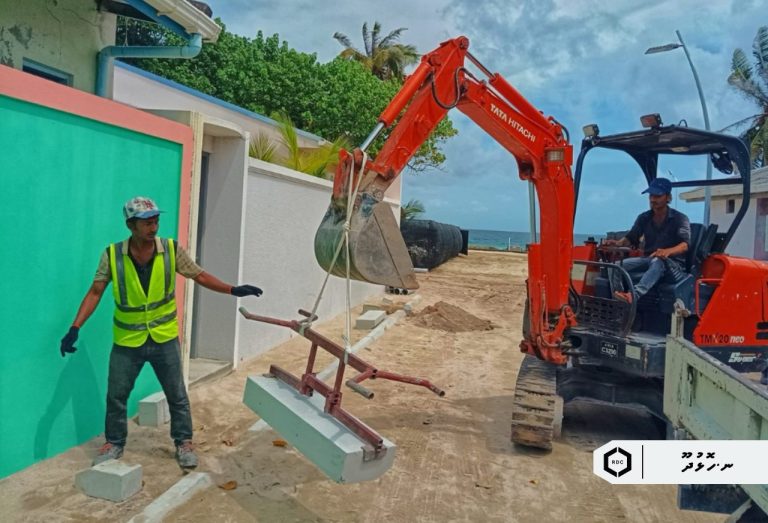 ހޮޅުދޫ މަގުތައް ޒަމާނީ ފެންވަރަށް ތަރައްޤީކުރުމުގެ މަސައްކަތް ވަރަށް ބާރު ސްޕީޑުގައި ކުރިއަށްދޭ: އާރްޑީސީ