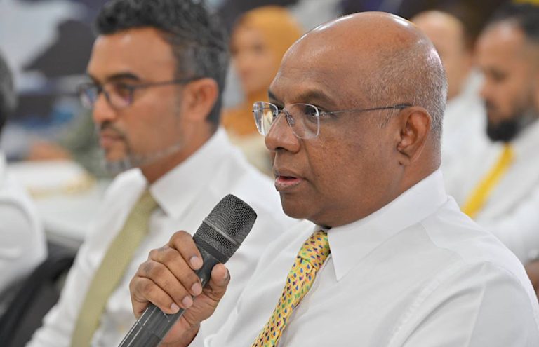 ޑިމޮކްރެޓްސް ގެ މެންބަރުން އެނބުރި އެމްޑީޕީއާ ގުޅުމަށް ނިންމުމުން އެމްޑީޕީގެ ރައީސް މަރުހަބާ ކިޔައިފި