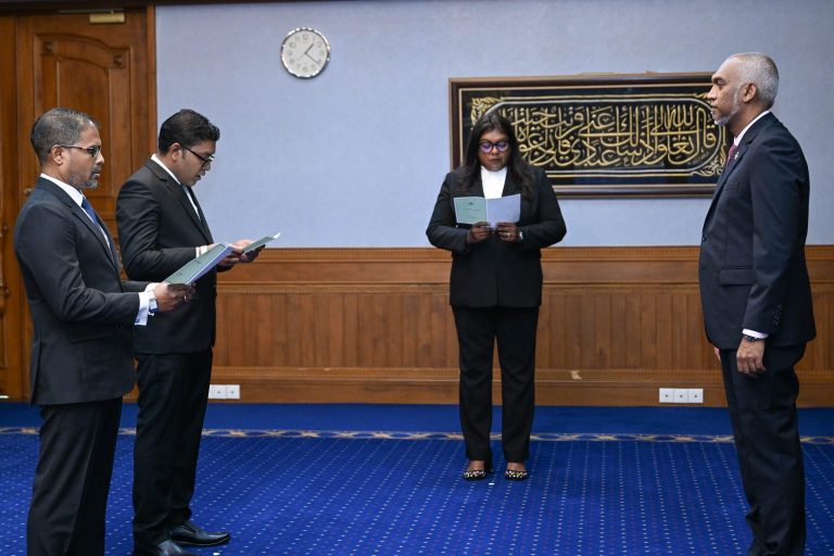 ސުޕްރީމް ކޯޓުގެ ފަނޑިޔާރުކަމުގެ މަޤާމަށް ސަލީމް އާއި ހަމީދު ޢައްޔަންކުރައްވައިފި