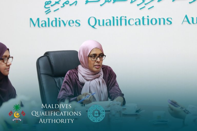 ލަންކާގެ ޓިވެކްގައި ރަޖިސްޓަރީކޮށްފައިވާ މަރުކަޒުތަކުގައި ހިންގާ ކޯސްތަކުގައި ބައިވެރިނުވުމަށް އިލްތިމާސްކޮށްފި