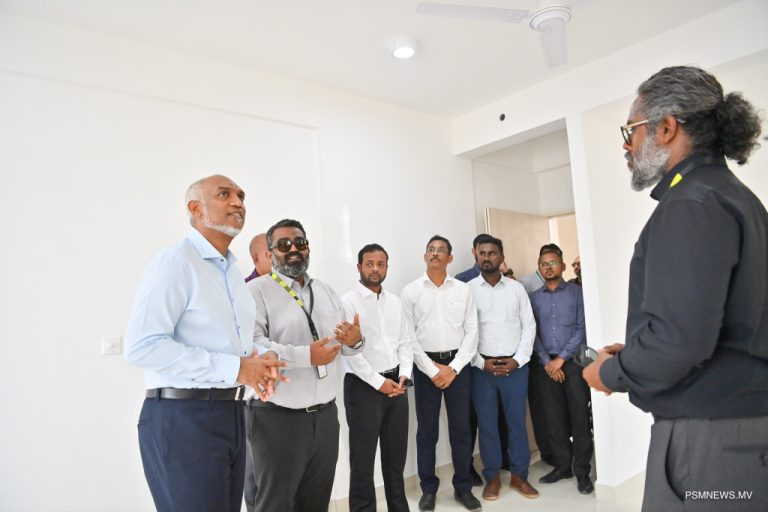 ފްލެޓުތަކުގެ ކޮލެޓީއާ މެދު ހިތްހަމަޖެހޭ: ވަޒީރު ޑރ. މުއްޠަލިބު