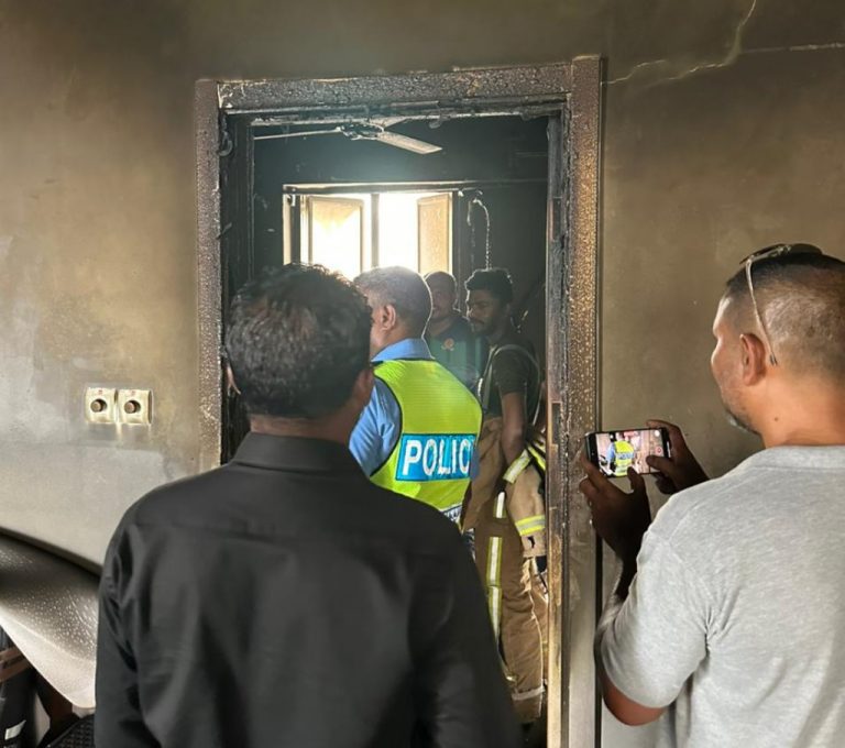 އަލިފާނުގެ ހާދިސާއާ ގުޅިގެން ހަތަރު މީހަކަށް ވަގުތީ ބޯހިޔާވަހިކަން ފޯރުކޮށްދީފި