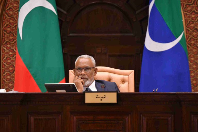 މަޖިލީހުގެ ޖަލްސާ އަވަހަށް ނިންމަނީ އުފެއްދުންތެރި އެހެން މަސައްކަތްތަކަށް ވަގުތުދިނުމަށް: އަބްދުއްރަހީމް