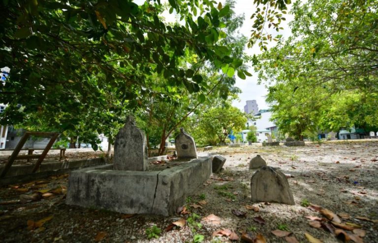 ސަހަރާތަކުގައި ކުޅިވަރު ކުޅޭ ތަންތަން ހެދުން ހުއްދަ ނުވާނެކަމަށް ނިންމައިފި