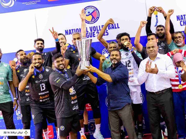 ވަޒީރު ރާފިޢު، ވޮލީބޯލް އެސޯސިއޭޝަން ކަޕްގެ ފިރިހެން ޑިވިޝަންގެ އިނާމް ދިނުމުގެ ރަސްމިއްޔާތުގައި ޝަރަފުވެރިކޮށްދެއްވައިފި