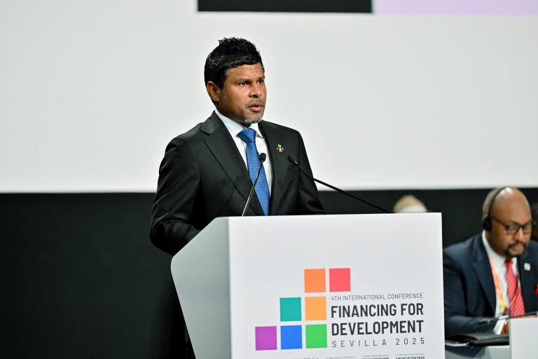 ބައިނަލްއަޤުވާމީ މާލީ ނިޒާމުގެ އޮނިގަނޑަށް އަސާސީ އިޞްލާޙުތައް ގެނައުމުގެ މުހިންމުކަން ނައިބު ރައީސް ފާހަގަކުރައްވައިފި