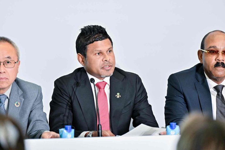 ދެމެހެއްޓެނިވި ތަރައްޤީ ހާސިލުކުރުމަށް އޮތް އެންމެ ބޮޑު ހުރަހަކީ ދަރަނި: ނައިބު ރައީސް