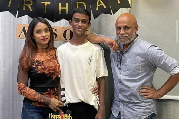 އަލްސަންގެ ޢާއިލާއަށް ރައީސްއާއި ނައިބު ރައީސް ތައުޒިޔާ ފޮނުއްވައިފި