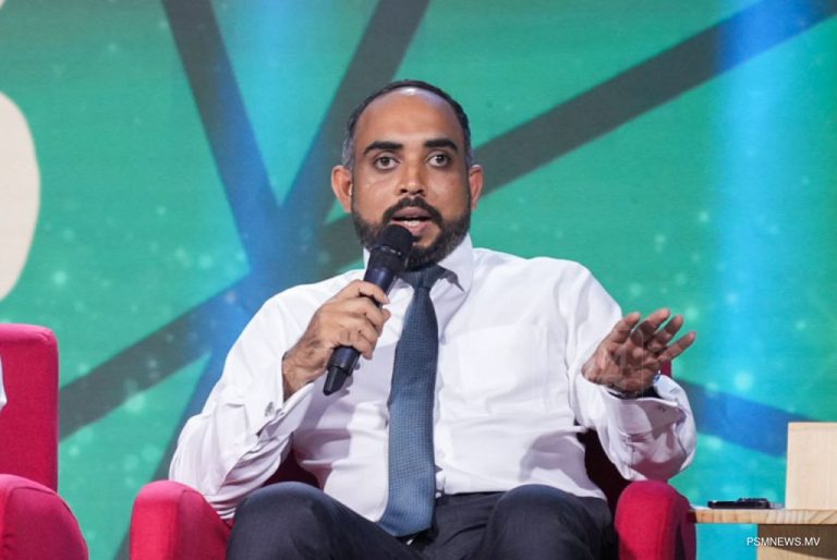 އުންމީދަކީ އަންނަ މަހުން ފެށިގެން، ފަންނުވެރިނަށް ދޭން ނިންމާފައިވާ މާލީ އެހީތެރިކަން ދިނުން: ވަޒީރު