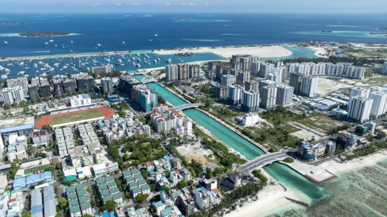 ހުޅުމާލޭގައި ދުވަސްވީ މީހެއްގެ ގައިގައި ސައިކަލަކުން ޖެހި އެކްސިޑެންޓެއް ހިނގައިފި