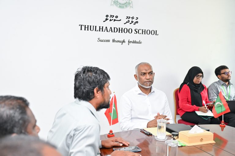 ތުޅާދޫގެ ރައްޔިތުންނަށް ބޯހިޔާވަހިކަމުގެ މަޝްރޫޢެއް ހިންގަވައިދެއްވުމަށް ކައުންސިލުން އެދިވަޑައިގެންފި