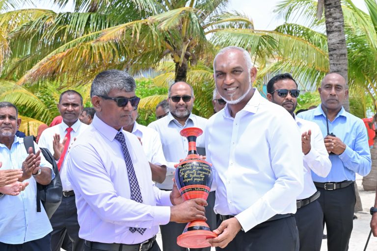 ތުޅާދޫ އެއަރޕޯޓް މަޝްރޫޢުގެ ޢަމަލީ މަސައްކަތް ފަށައިފި