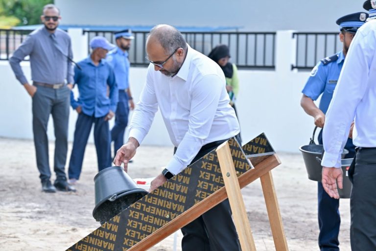 ދަރަވަންދޫ އާއި މާޅޮހުގެ ފުލުހުންގެ މަރުކަޒުގެ ބިންގާ އަޅައިފި