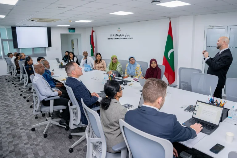 ރެޒިޑަންސީ ބައި އިންވެސްޓްމަންޓް ޕްރޮގްރާމާ ބެހޭ ސްޓޭކްހޯލްޑަރ މަޝްވަރާ ބައްދަލުވުންތައް ފަށައިފި