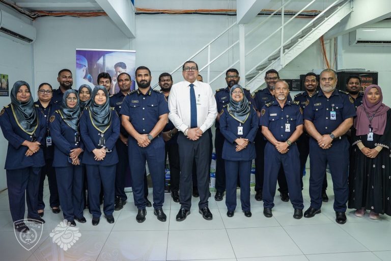 އިމިގްރޭޝަންގެ ޚިދުމަތްތައް އިތުރަށް ހަރުދަނާ ކުރުމަށް 3 ކެމްޕޭނެއް