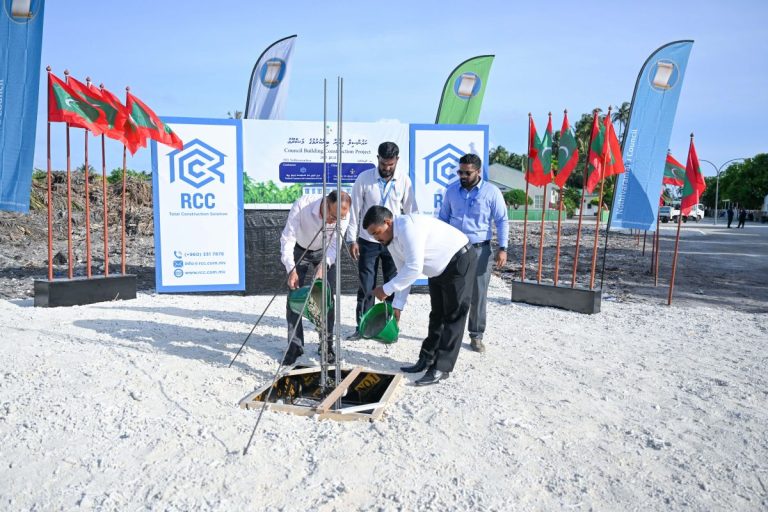 ނޮޅިވރަންފަރު ޢިމާރާތްކުރާ ކައުންސިލް އިދާރާގެ އާ ޢިމާރާތުގެ ޢަމަލީ މަސައްކަތް ފަށައިފި