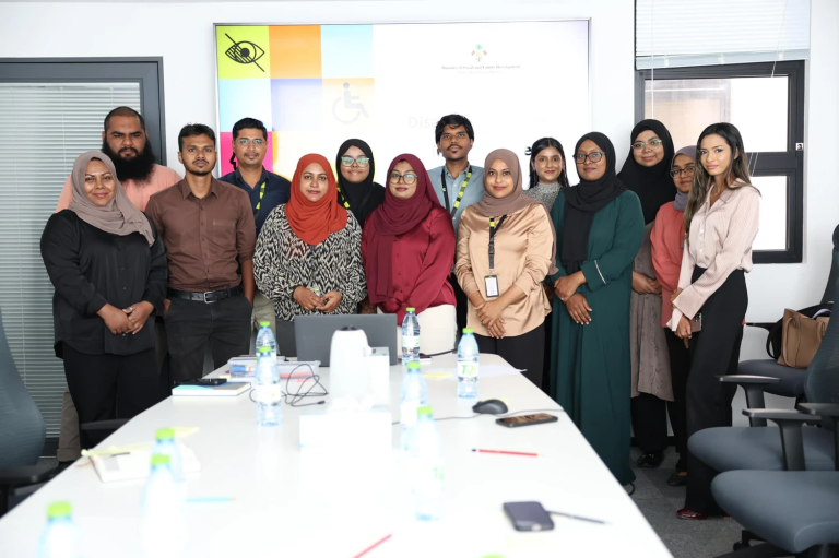 ނުކުޅެދުންތެރިކަން ހުންނަ ފަރާތްތައް ވަޒީފާގެ މާހައުލުގައި ޝާމިލުކުރުމާއި ގުޅޭގޮތުން ހޭލުންތެރިކުރުމުގެ ސެޝަނެއް ކުރިއަށް ގެންގޮސްފި